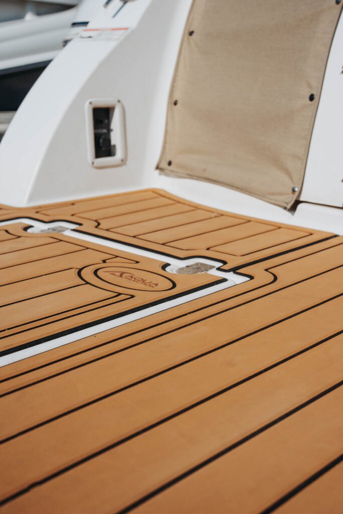 6 29 25 Aquatraction Pleasure Boats 118 Of 251 683x1024